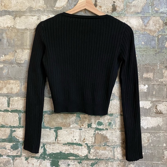 Blāshe black cropped cardigan with snap buttons - Picture 4 of 4